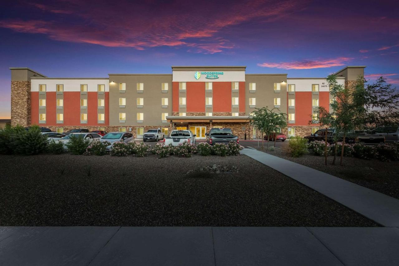 Woodspring Suites Phoenix-Deer Valley Exterior photo